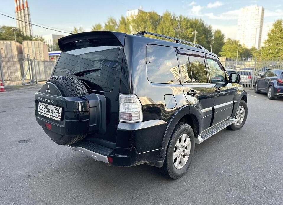Mitsubishi Pajero 3.0 AT (178 л.с.) 4WD