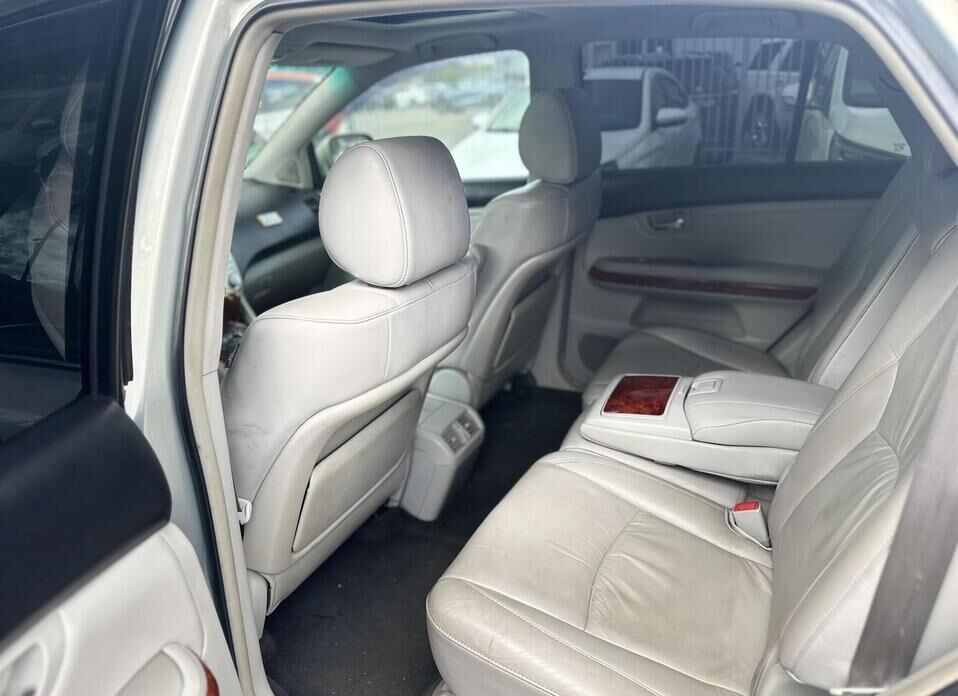 Lexus RX 330 3.3 AT (230 л.с.) 4WD