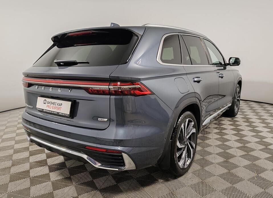 Geely Monjaro 2.0 AT (238 л.с.) 4WD