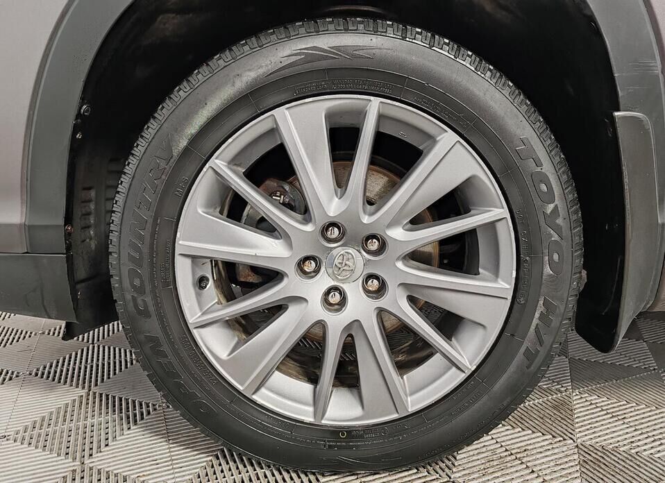 Toyota Highlander 3.5 AT (249 л.с.) 4WD
