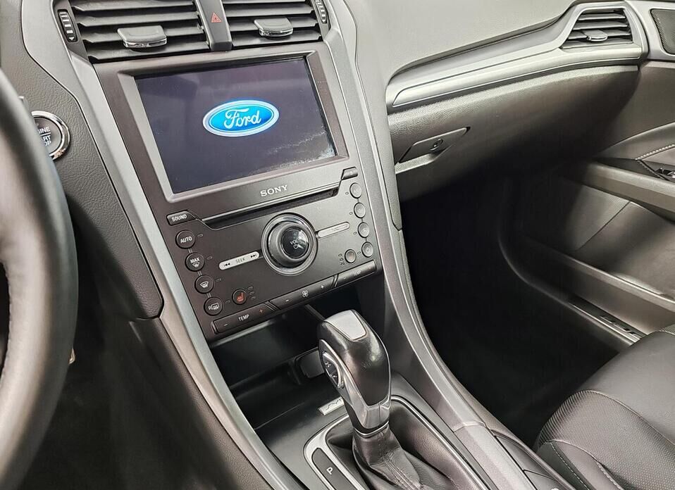 Ford Mondeo 2.5 AT (149 л.с.)