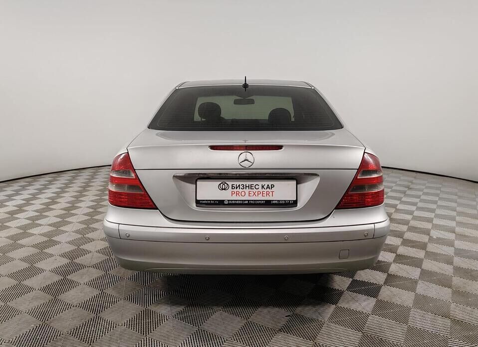 Mercedes-Benz E-Класс 240 2.6 AT (177 л.с.)