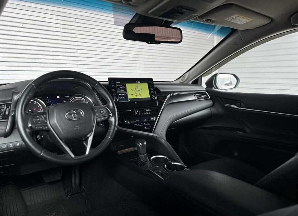 Toyota Camry 2.5 AT (200 л.с.)