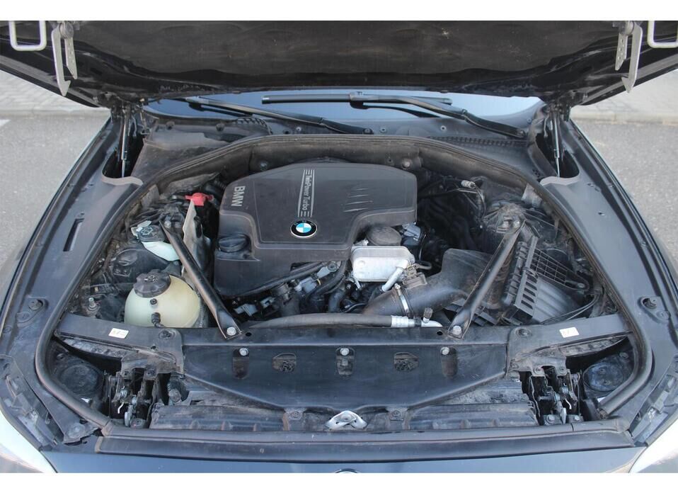 BMW 5 серии 520i 2.0 AT (184 л.с.)