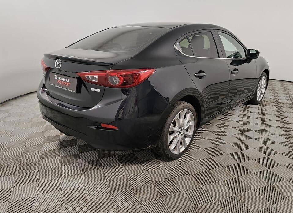 Mazda 3 1.5 AT (120 л.с.)