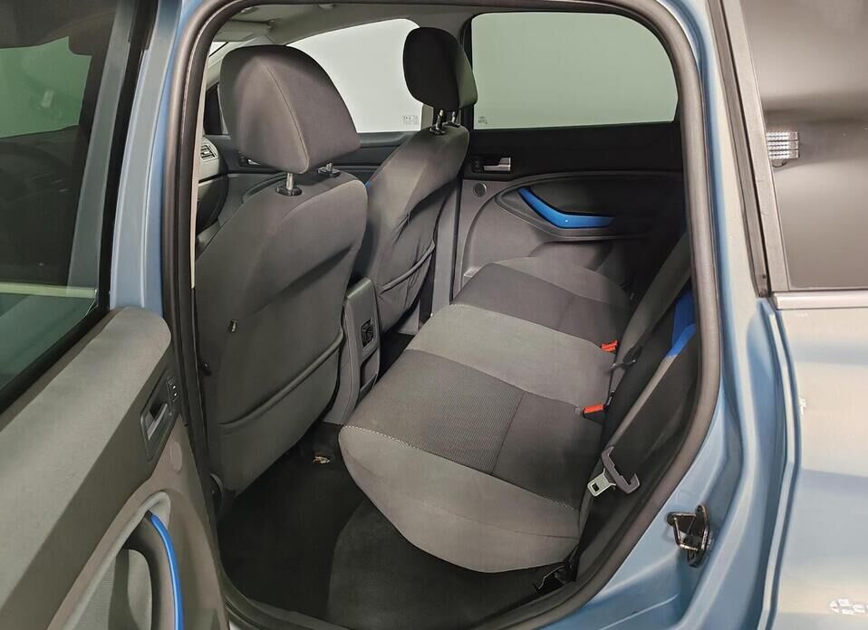 Ford Kuga 2.0d MT (136 л.с.) 4WD