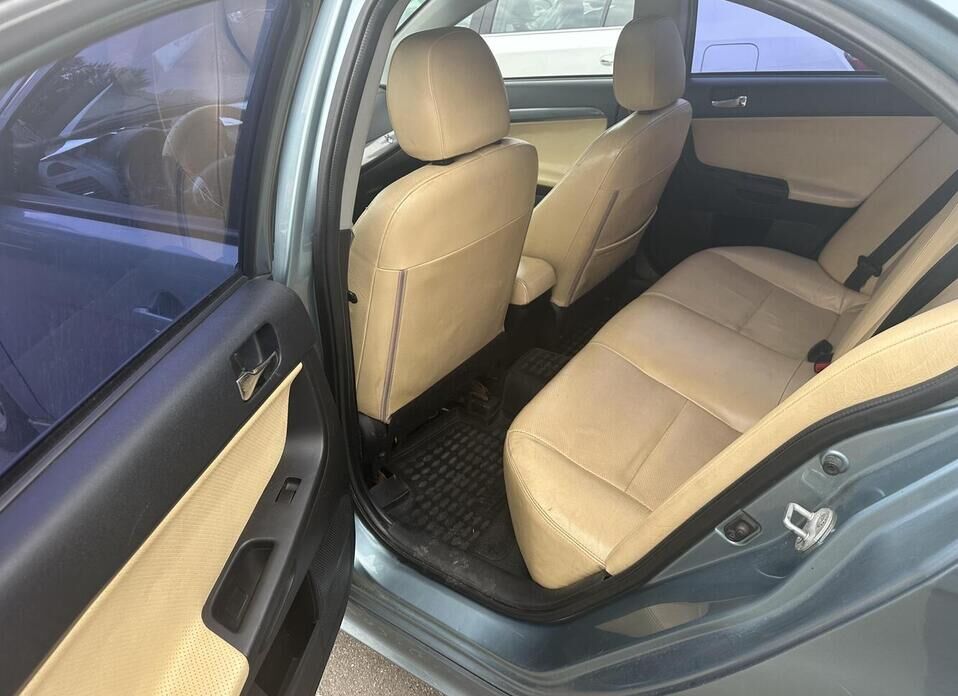 Mitsubishi Lancer 2.0 CVT (150 л.с.)