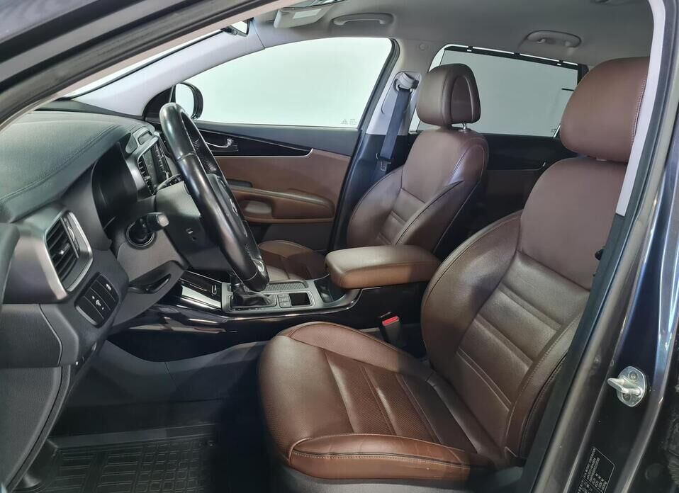 Kia Sorento 2.2d AT (200 л.с.) 4WD