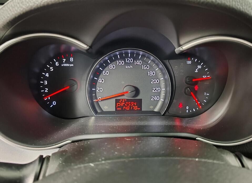 Kia Sorento 2.4 AT (175 л.с.) 4WD