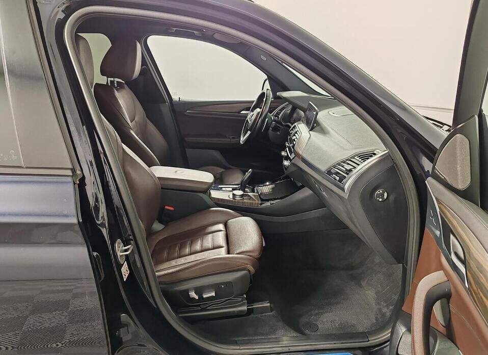 BMW X3 30i xDrive 2.0 AT (249 л.с.) 4WD