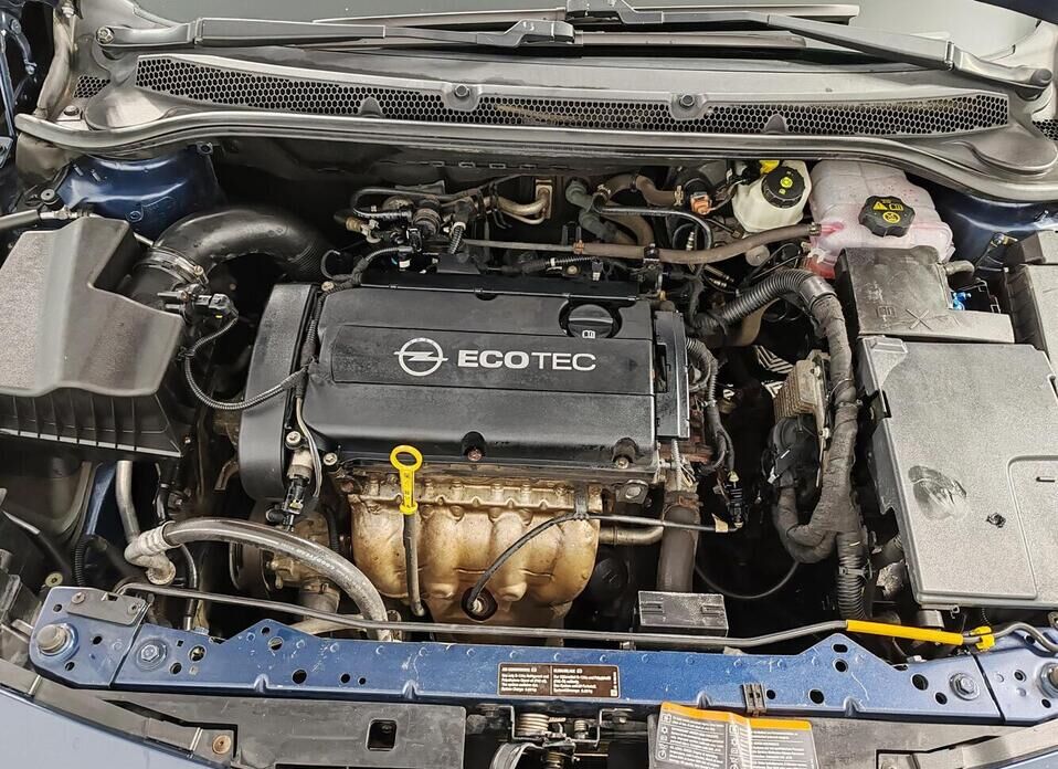Opel Astra 1.6 MT (115 л.с.)