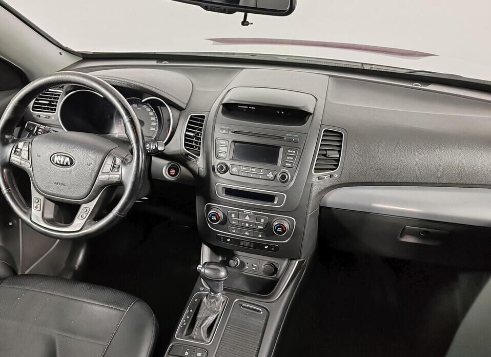 Kia Sorento 2.4 AT (175 л.с.) 4WD