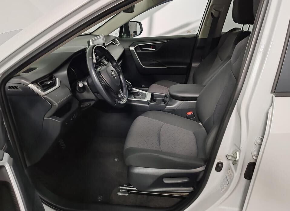 Toyota RAV4 2.0 CVT (149 л.с.) 4WD