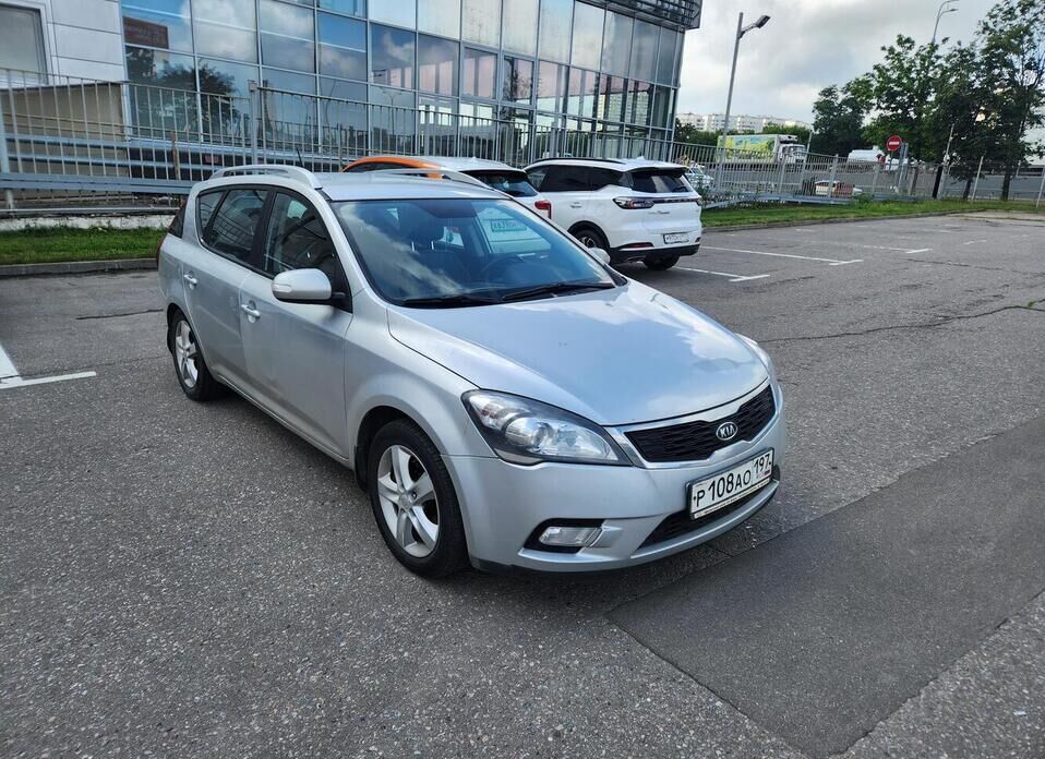 Kia Ceed 1.6 AT (122 л.с.)