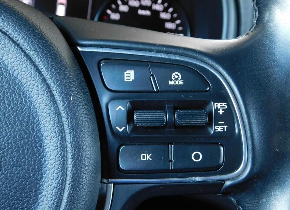 Kia Sportage 2.0 AT (150 л.с.) 4WD