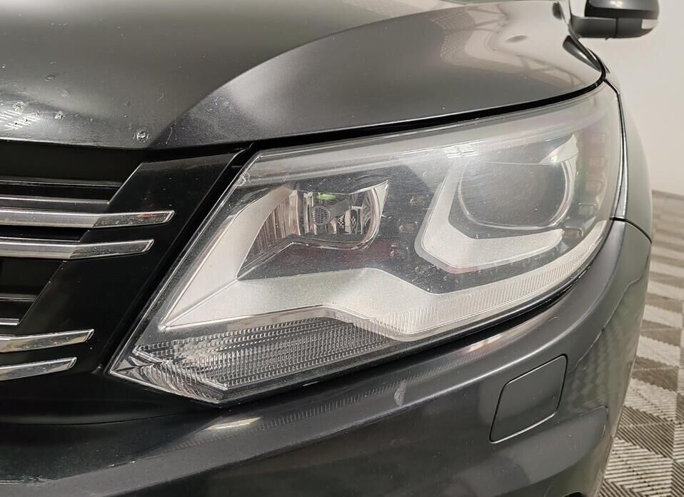 Volkswagen Tiguan 2.0 AT (170 л.с.) 4WD