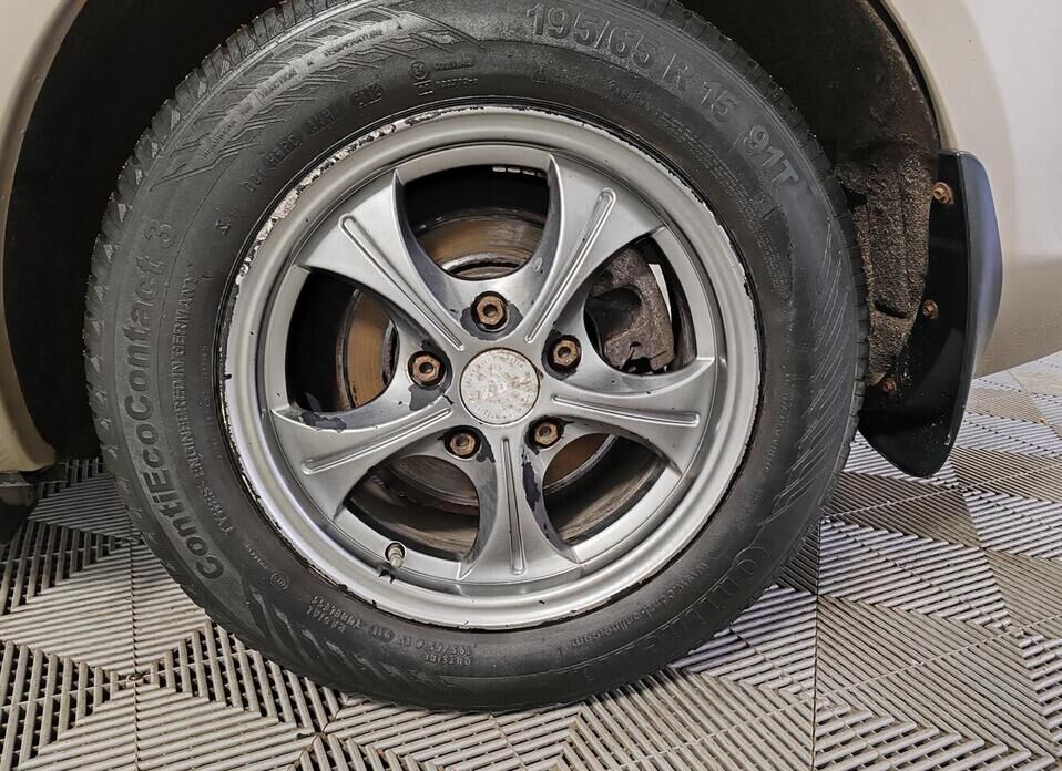 Mazda 3 1.6 AT (105 л.с.)