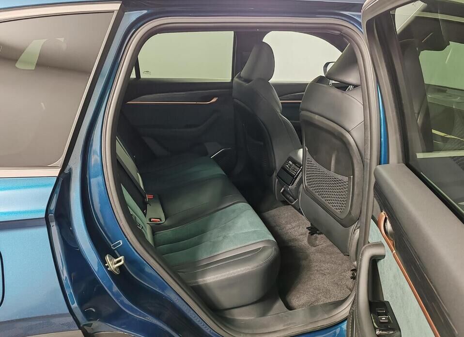 Geely Monjaro 2.0 AT (238 л.с.) 4WD
