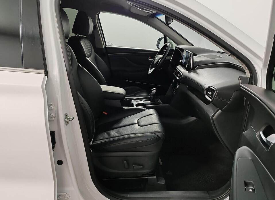 Hyundai Santa Fe 2.2d AT (200 л.с.) 4WD