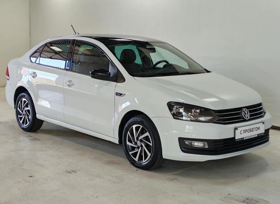Volkswagen Polo 1.6 AT (110 л.с.)