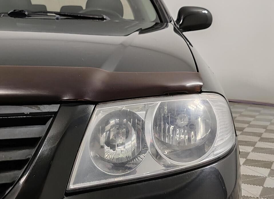 Nissan Almera Classic 1.6 MT (107 л.с.)
