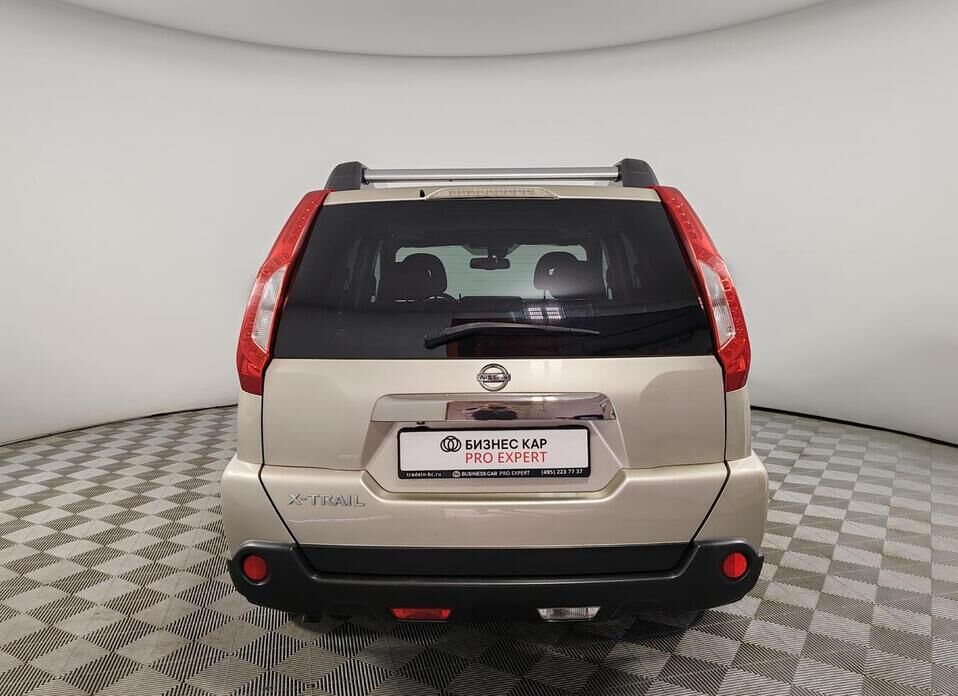 Nissan X-Trail 2.0 CVT (141 л.с.) 4WD