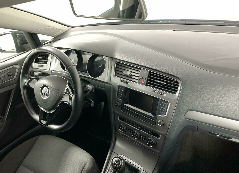 Volkswagen Golf 1.4 MT (122 л.с.)