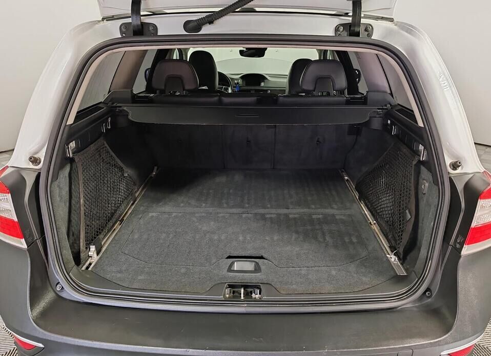 Volvo XC70 2.4d AT (215 л.с.) 4WD