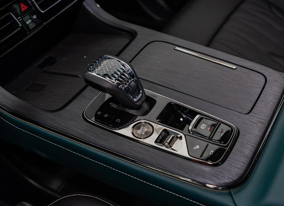 GAC GS8 2.0 AT (231 л.с.) 4WD