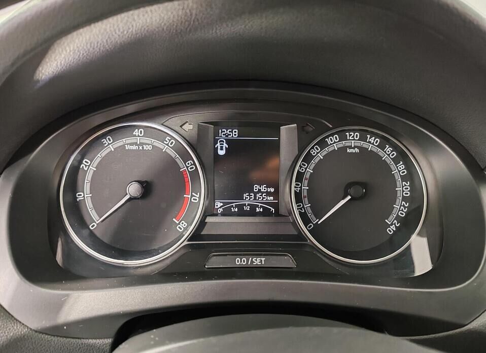 Skoda Rapid 1.6 AT (110 л.с.)