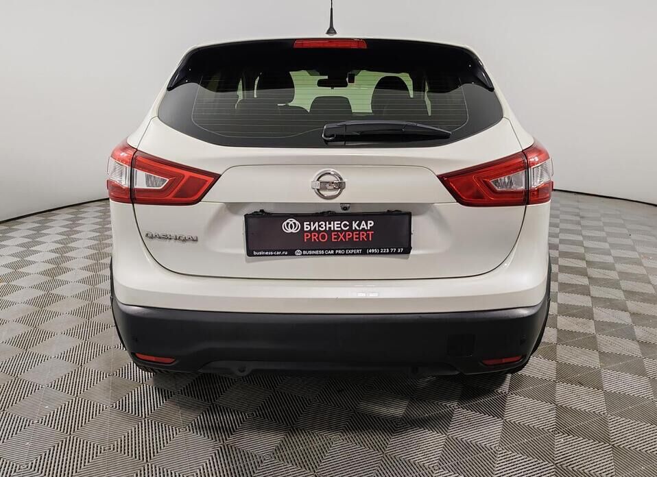 Nissan Qashqai 2.0 CVT (144 л.с.)