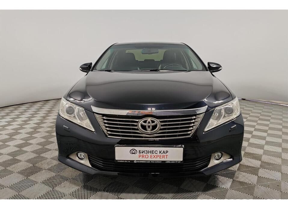 Toyota Camry 3.5 AT (249 л.с.)