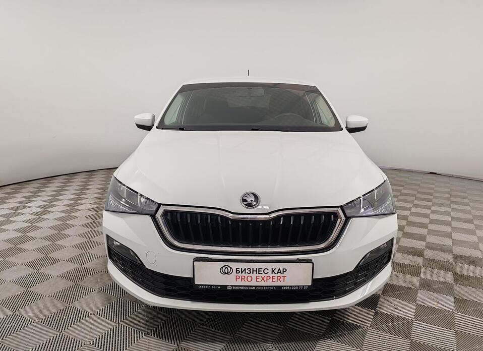 Skoda Rapid 1.6 MT (90 л.с.)