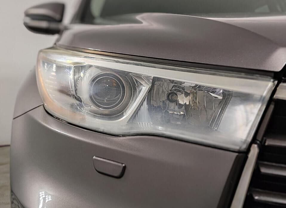 Toyota Highlander 3.5 AT (249 л.с.) 4WD
