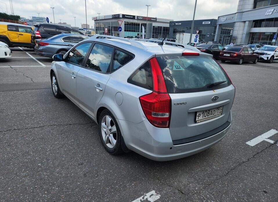 Kia Ceed 1.6 AT (122 л.с.)