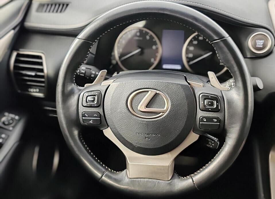 Lexus NX 200 2.0 CVT (150 л.с.)