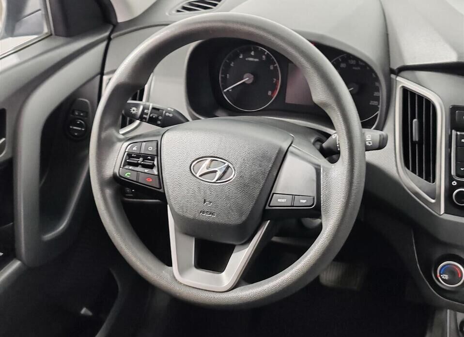 Hyundai Creta 1.6 AT (123 л.с.)