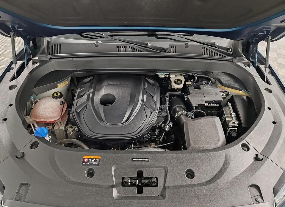 Geely Monjaro 2.0 AT (238 л.с.) 4WD