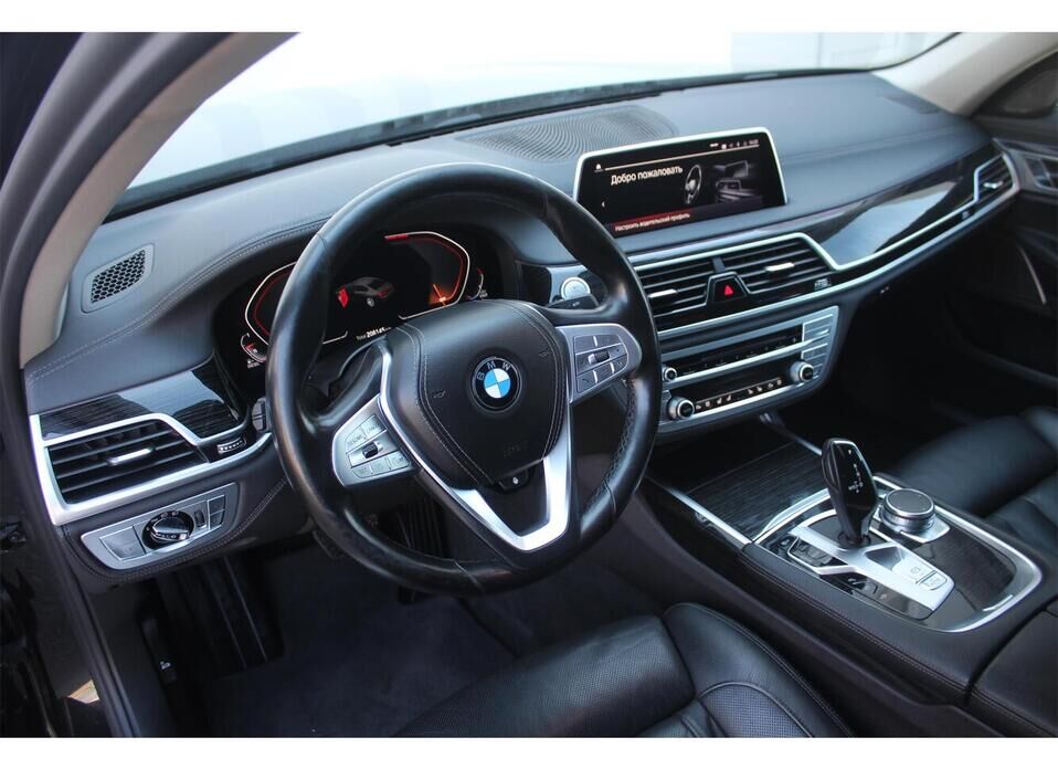 BMW 7 серии 730Ld xDrive 3.0d AT (249 л.с.) 4WD
