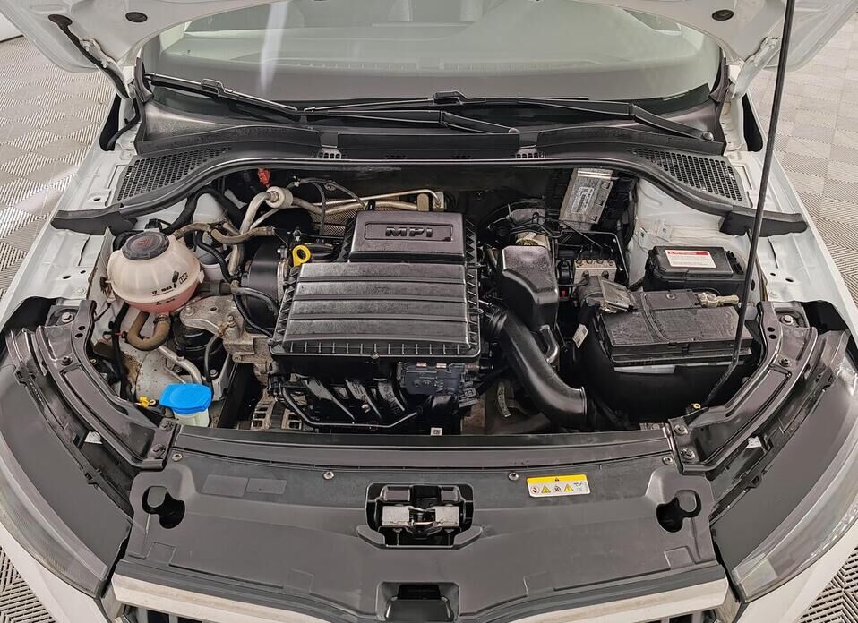 Skoda Rapid 1.6 MT (90 л.с.)