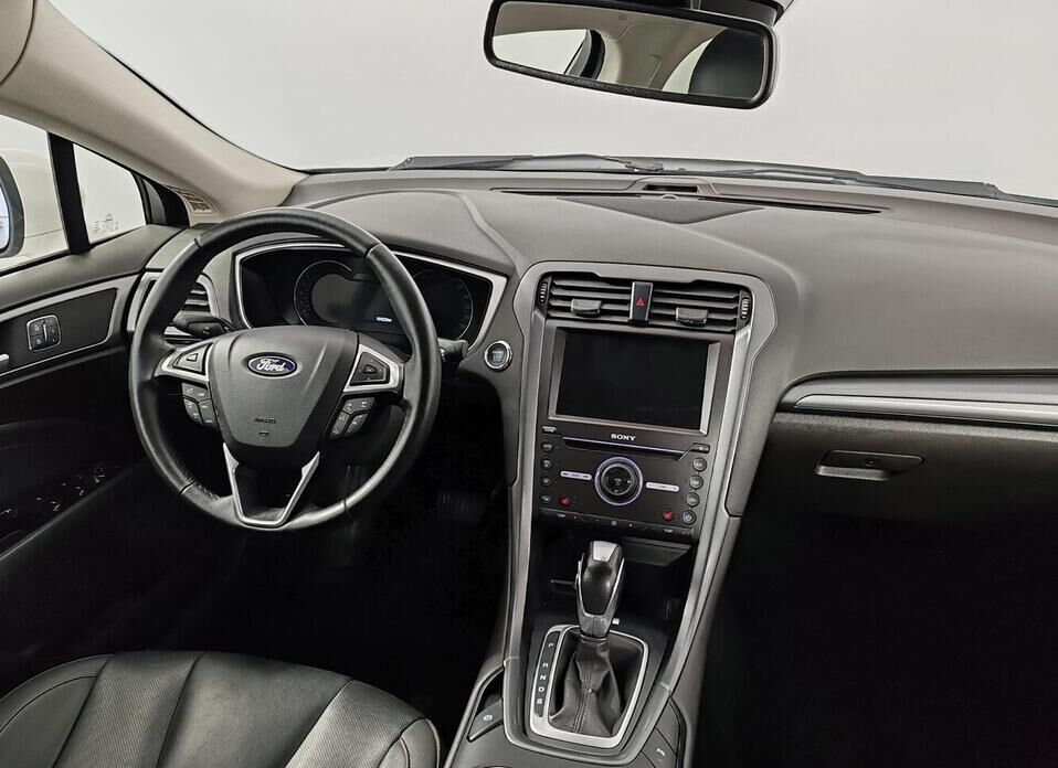 Ford Mondeo 2.5 AT (149 л.с.)