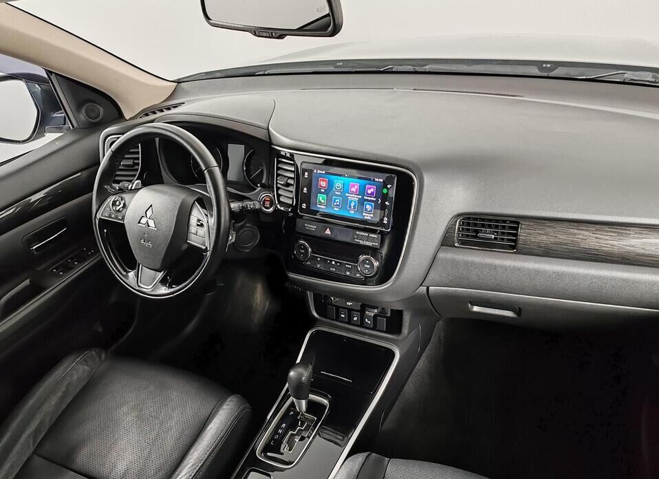 Mitsubishi Outlander 2.4 CVT (167 л.с.) 4WD