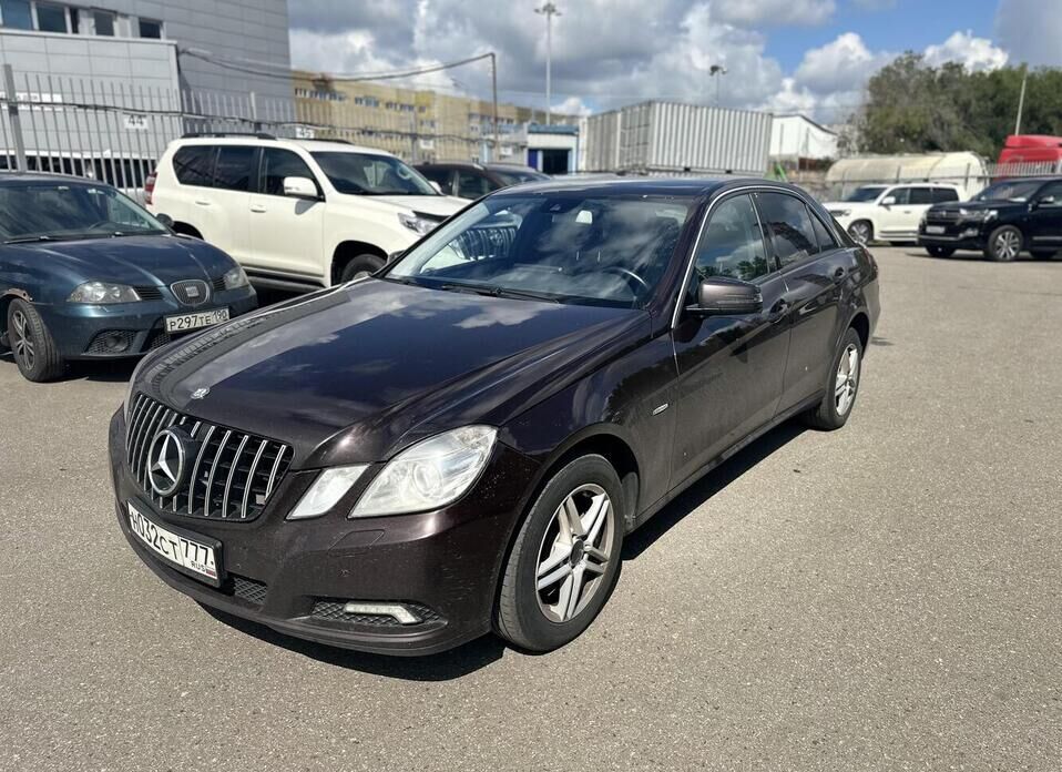 Mercedes-Benz E-Класс 200 7G-Tronic 1.8 AT (184 л.с.)