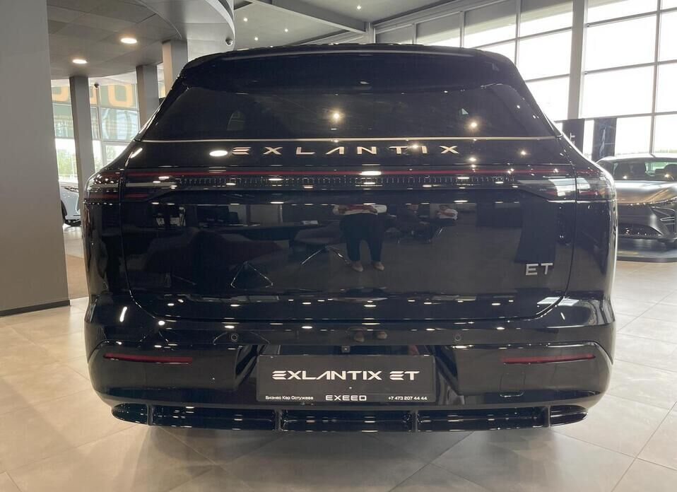 EXEED Exlantix ET 1.5hyb AT (469 л.с.) 4WD