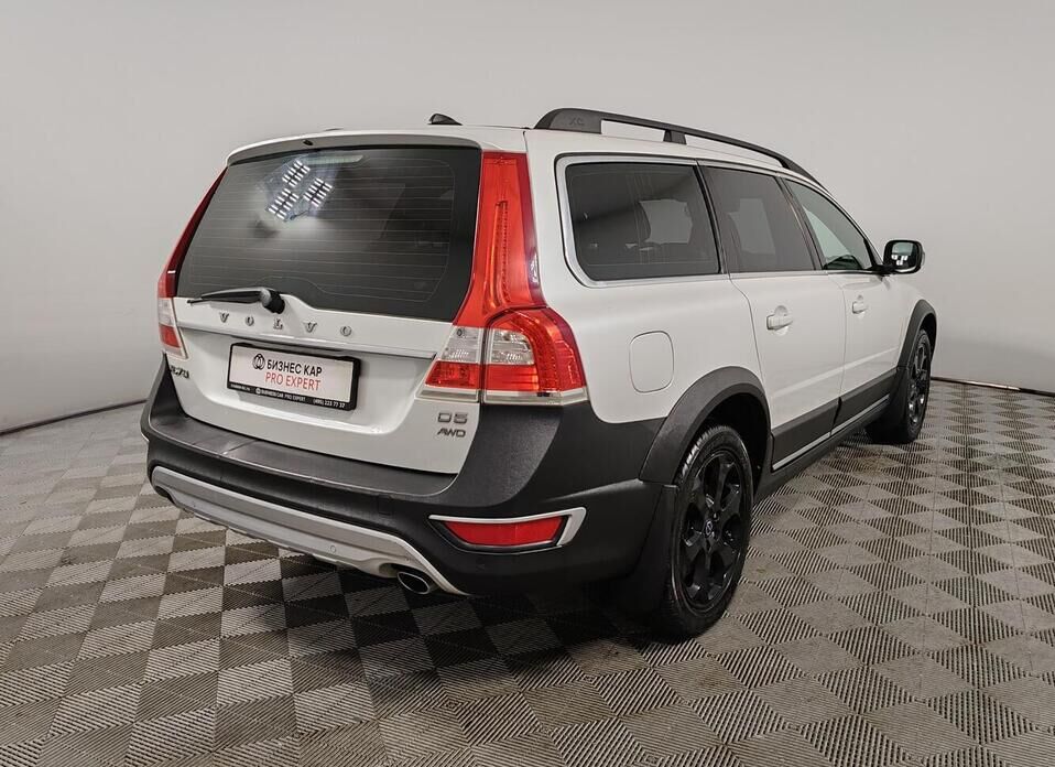 Volvo XC70 2.4d AT (215 л.с.) 4WD