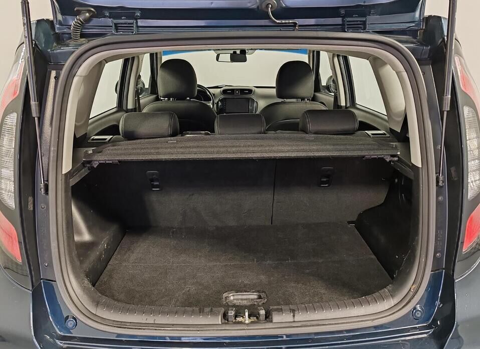 Kia Soul 1.6 AT (124 л.с.)