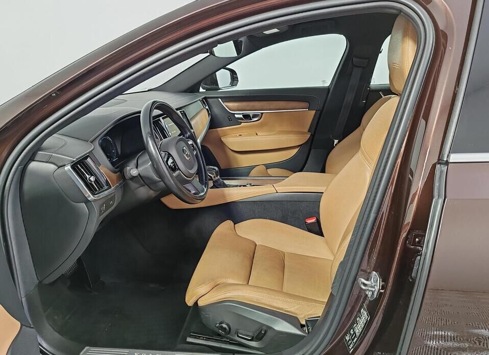 Volvo S90 2.0 AT (190 л.с.)
