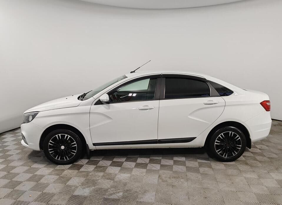 LADA (ВАЗ) Vesta 1.6 CVT (113 л.с.)