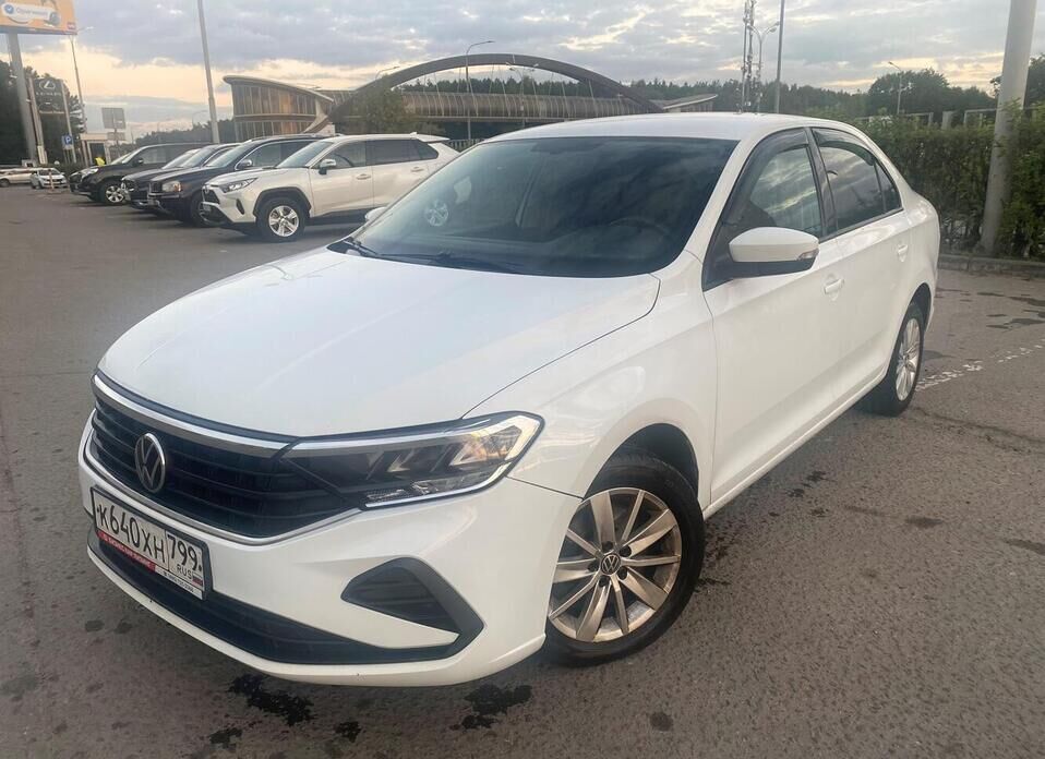 Volkswagen Polo 1.6 AT (110 л.с.)
