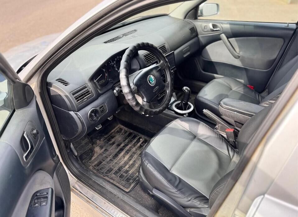 Skoda Octavia 1.8 MT (150 л.с.)